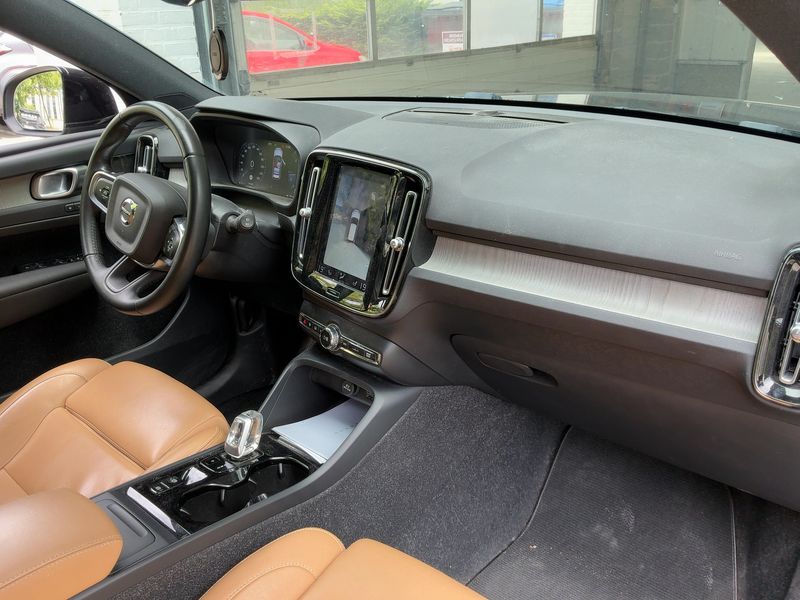 Volvo XC40 2.0 D3 Inscription 2WD — zdjęcie 12