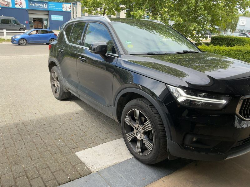 Volvo XC40 2.0 D3 Inscription 2WD — zdjęcie 8