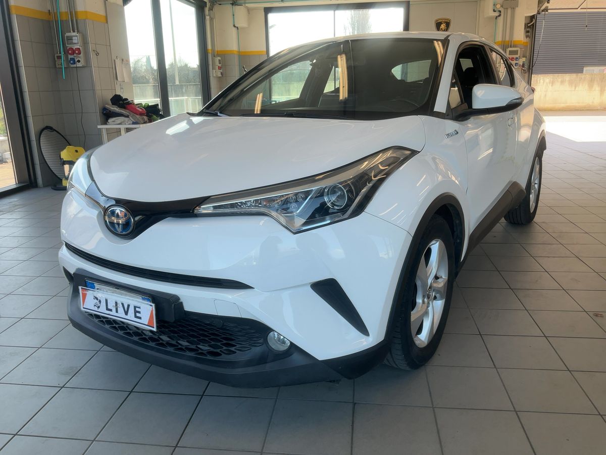 Toyota C-HR d'occasion