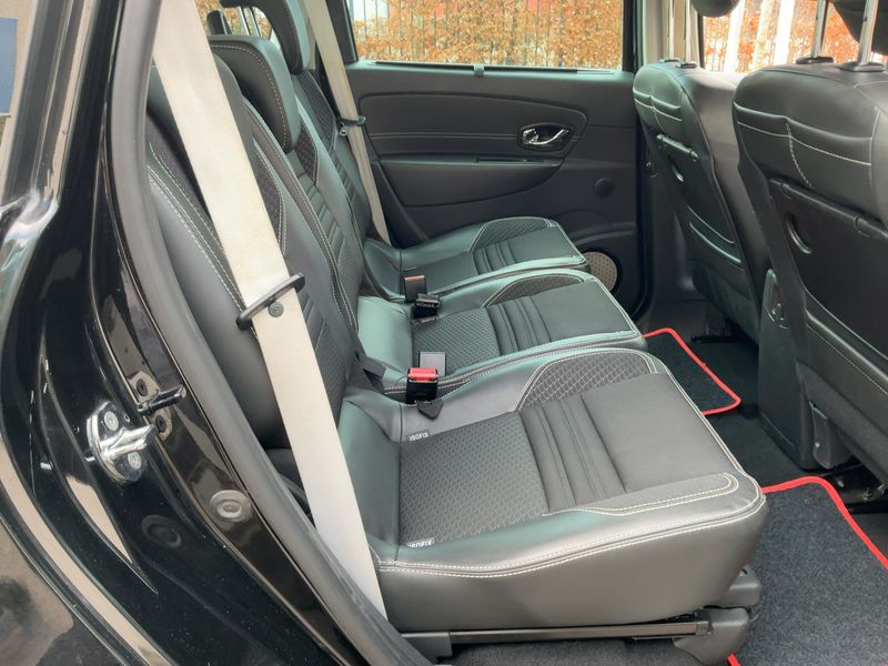 Renault Grand Scenic 1.2 TCe Energy BOSE Edition — zdjęcie 14