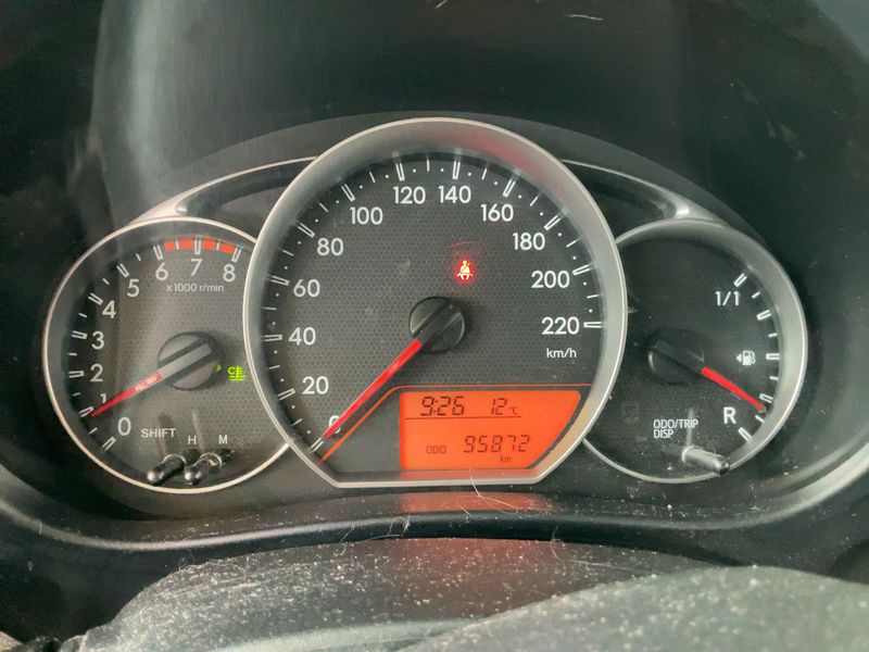 Toyota Verso-S 1.33 Dual VVT-i Active — zdjęcie 13