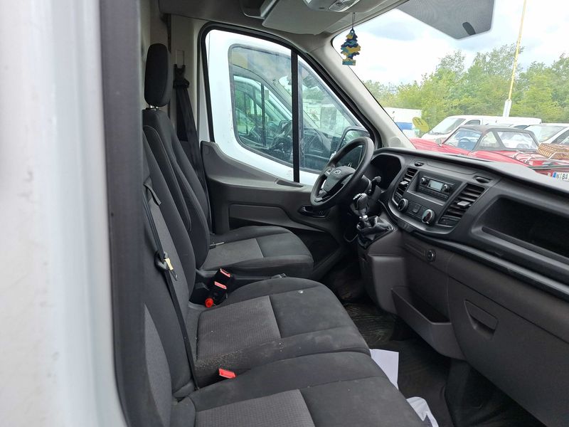 Ford Transit 2.0 TDCi 290 L2 — zdjęcie 9
