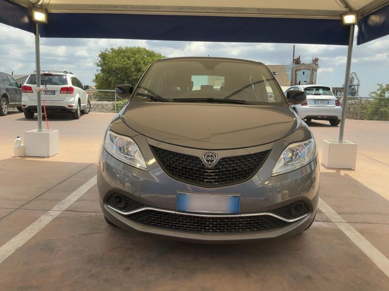 Lancia Ypsilon 1.0 Mild-Hybrid Gold 2021 – снимка 14