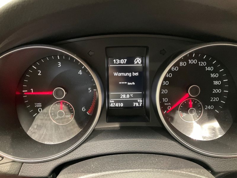 Volkswagen Golf VI 2.0 TDI Exclusive BlueMotion Tech — zdjęcie 13