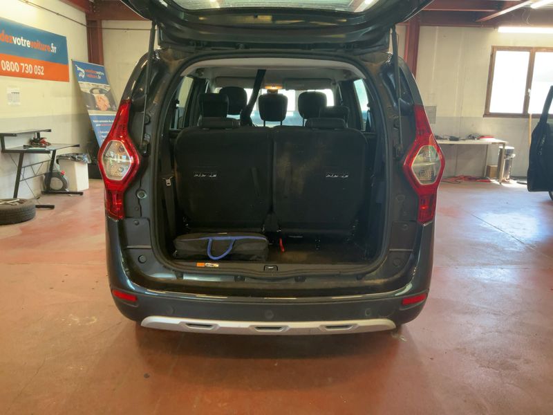 Dacia Lodgy 1.5 Blue dCi Stepway — zdjęcie 10