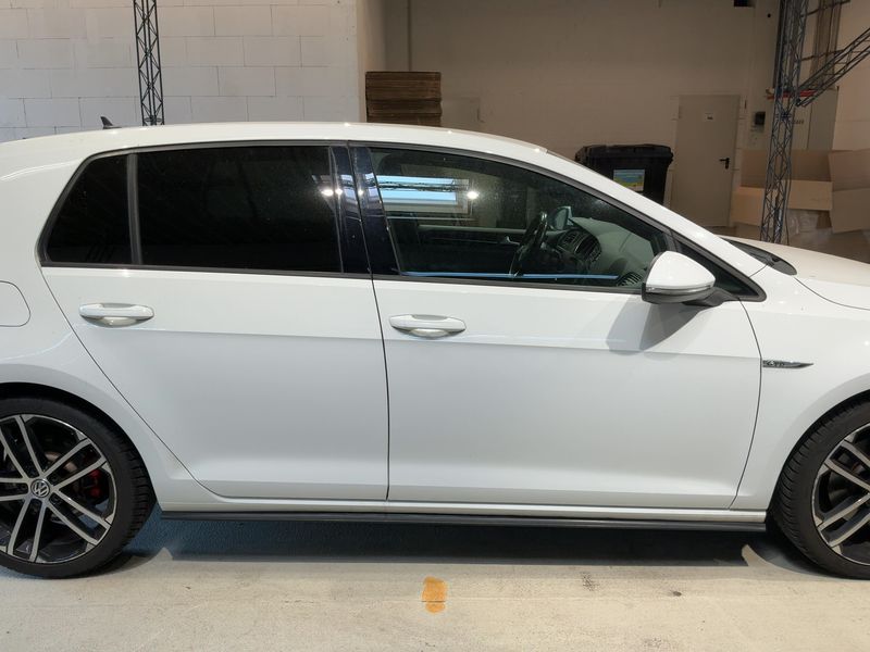 Volkswagen Golf VII 2.0 TDI GTD BlueMotion Tech 2015 – снимка 10