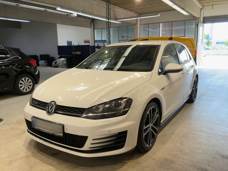 Volkswagen Golf VII 2.0 TDI GTD BlueMotion Tech 2015 – снимка 1