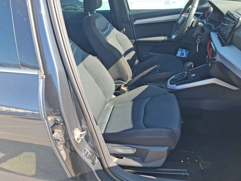 Seat Arona 1.0 TSI FR — zdjęcie 10