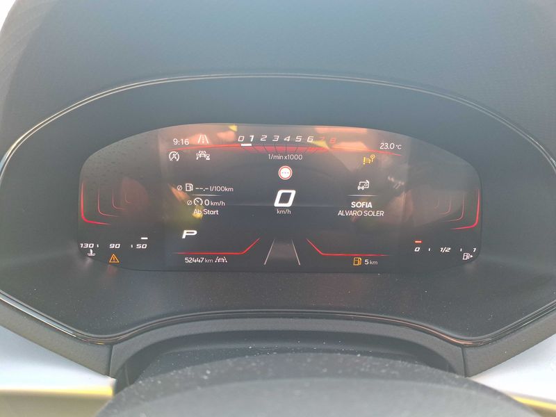 Seat Arona 1.0 TSI FR — zdjęcie 12