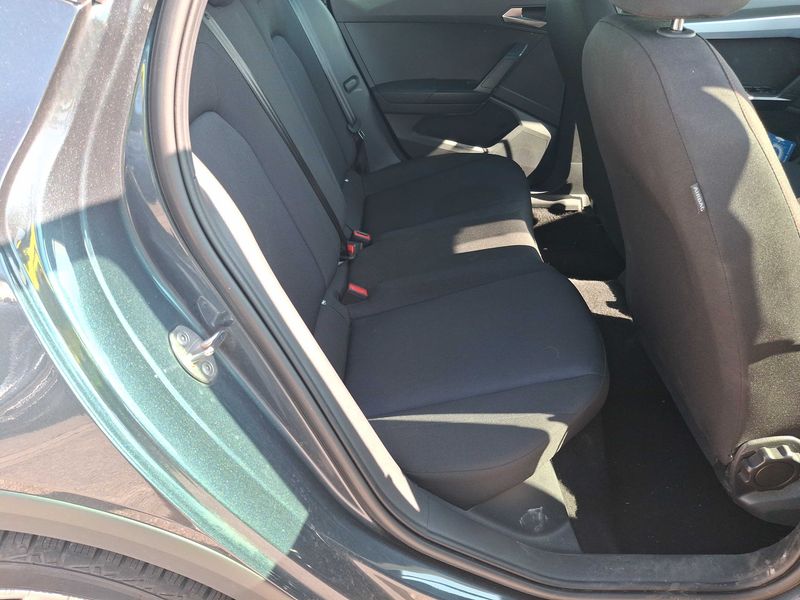 Seat Arona 1.0 TSI FR — zdjęcie 14