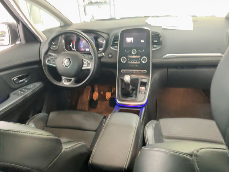 Renault Grand Scenic 1.7 BLUE dCi Intens — zdjęcie 12