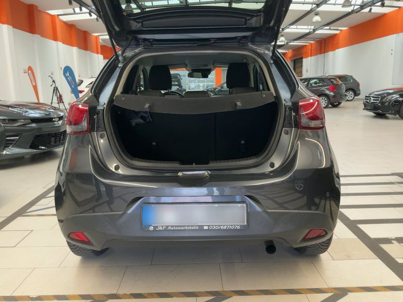 Mazda 2 1.5 Diesel Evolve — zdjęcie 10