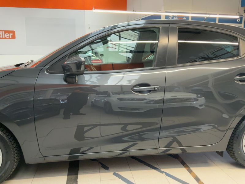 Mazda 2 1.5 Diesel Evolve — zdjęcie 4