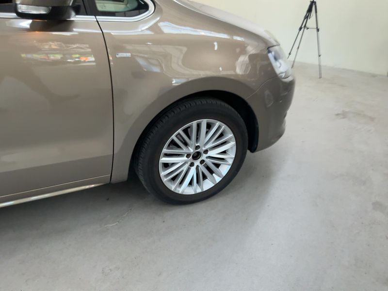 Volkswagen Sharan 2.0 TDI Cup BlueMotion Tech 2014 – снимка 11