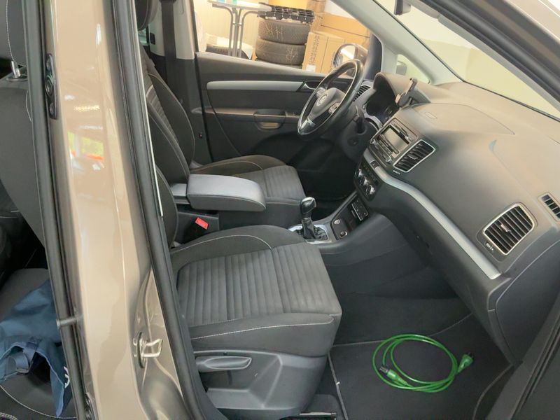 Volkswagen Sharan 2.0 TDI Cup BlueMotion Tech — zdjęcie 11