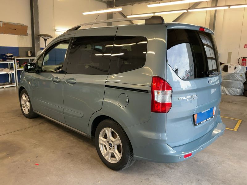 Ford Tourneo 1.0 EcoBoost Trend — zdjęcie 3