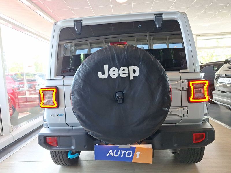Jeep Wrangler Unlimited 2.0 4xe Plug-in Hybrid Sahara — zdjęcie 4