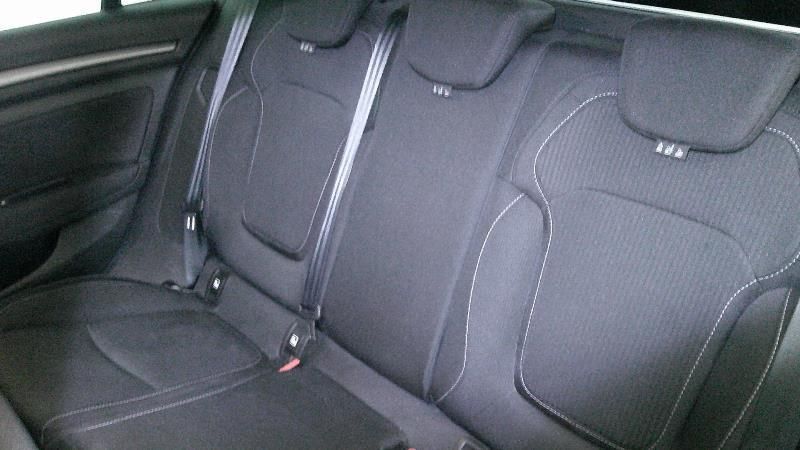 Renault Megane 1.5 BLUE dCi Intens — zdjęcie 12
