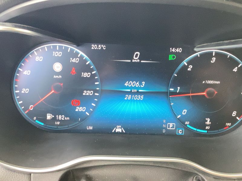 Mercedes-Benz C-Klasse C 220 d T AMG Line — zdjęcie 13
