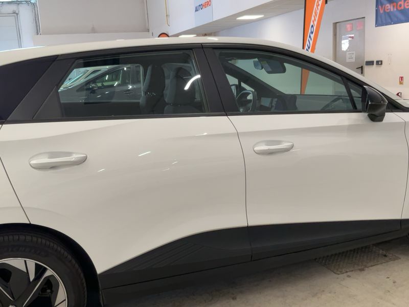 MG 4 electric drive 125 kW Standard — zdjęcie 7