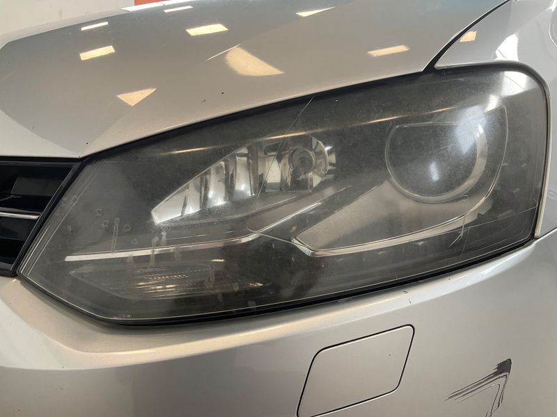 Volkswagen Polo 1.6 TDI Highline 2011 – снимка 33