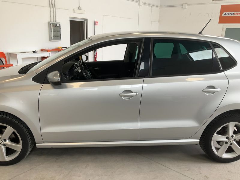 Volkswagen Polo 1.6 TDI Highline 2011 – снимка 4
