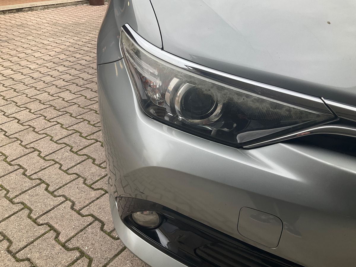 Toyota Auris 2015 — photo 54