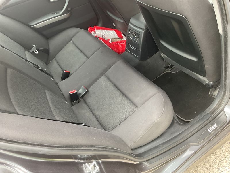 BMW 3er 318d 2008 – снимка 33