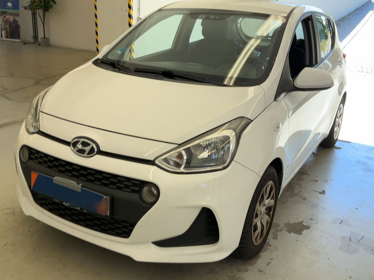 Hyundai i10 2017 — photo 1