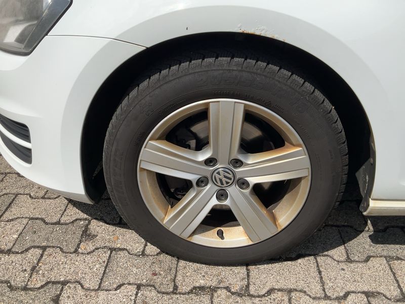 Volkswagen Golf VII 2.0 TDI Comfortline BlueMotion Tech 2014 – снимка 3