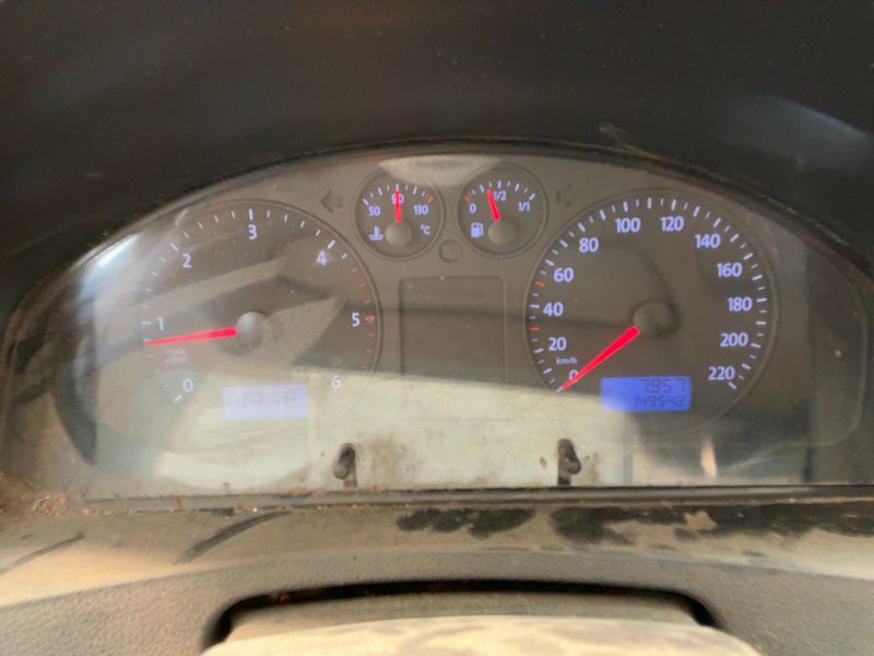Volkswagen T5 Transporter 2.5 TDI Pritsche Doppelkabine 4Motion — zdjęcie 13