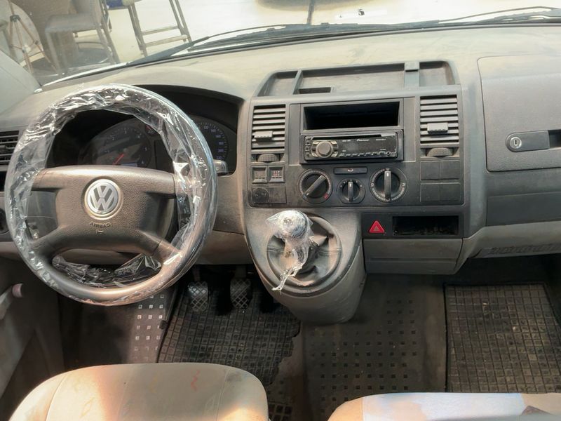 Volkswagen T5 Transporter 2.5 TDI Pritsche Doppelkabine 4Motion — zdjęcie 12