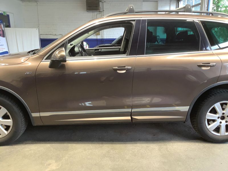 Volkswagen Touareg 3.0 V6 TDI BlueMotion Tech — zdjęcie 4