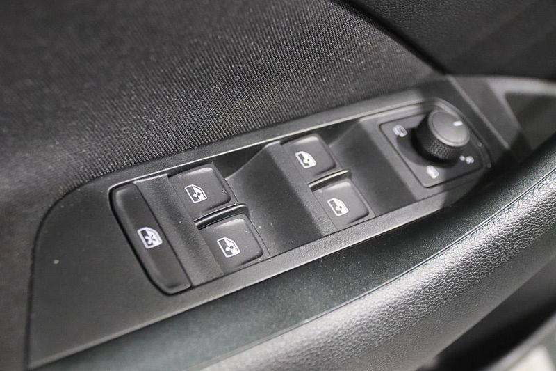 Skoda Scala 1.0 TSI Selection — zdjęcie 23