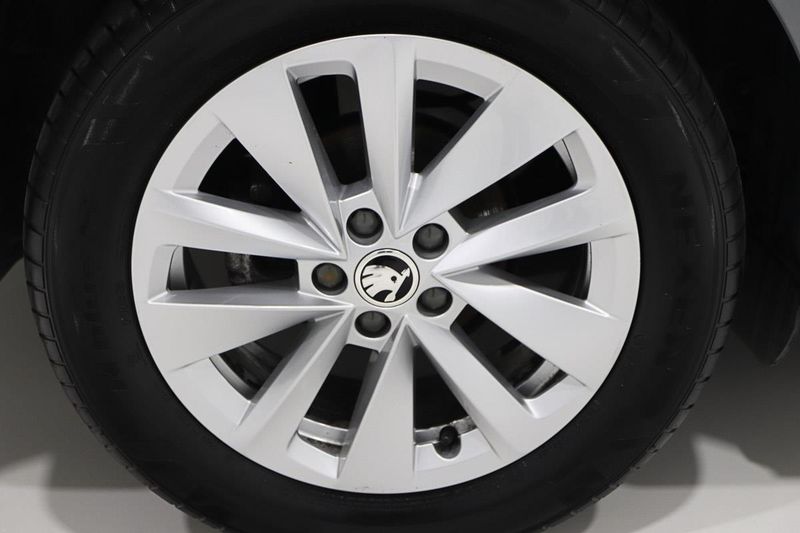 Skoda Scala 1.0 TSI Selection — zdjęcie 19