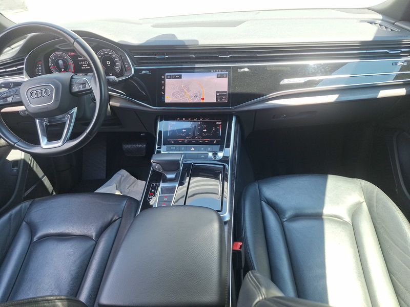 Audi Q8 50 TDI Mild-Hybrid quattro — zdjęcie 11