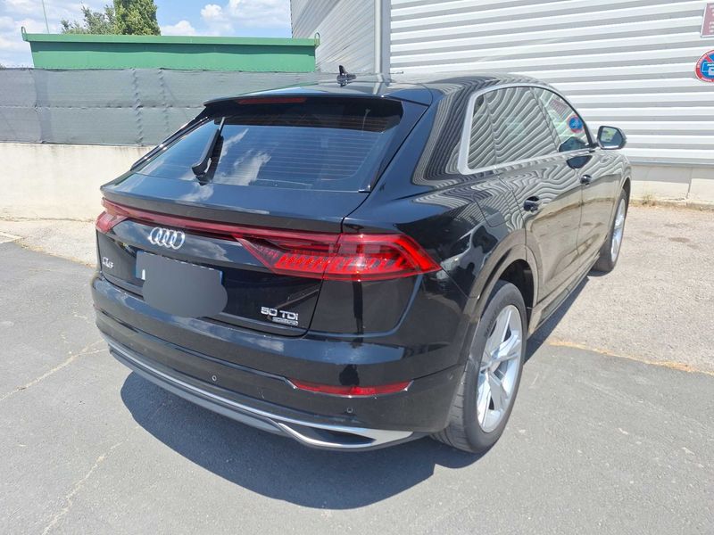 Audi Q8 50 TDI Mild-Hybrid quattro — zdjęcie 5