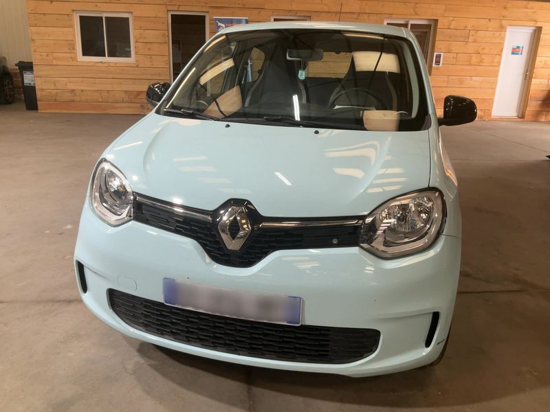 Renault Twingo 1.0 SCe Equilibre — zdjęcie 9