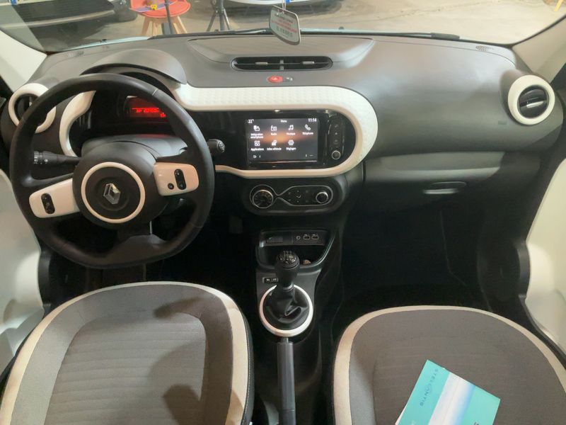 Renault Twingo 1.0 SCe Equilibre — zdjęcie 12