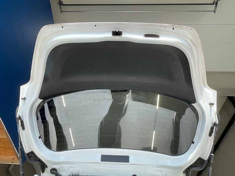 Toyota Yaris 1.5 Hybrid Edition 45 2016 – снимка 25