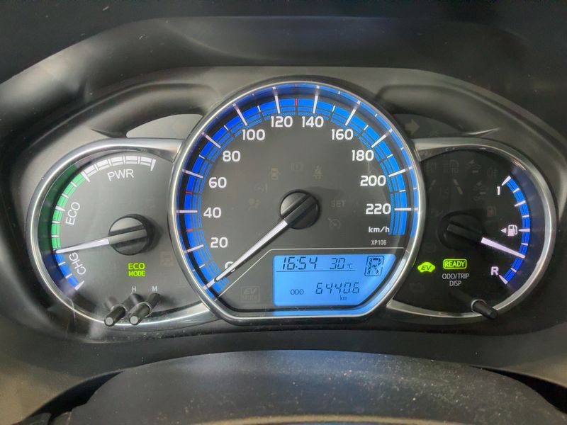 Toyota Yaris 1.5 Hybrid Edition 45 2016 – снимка 19