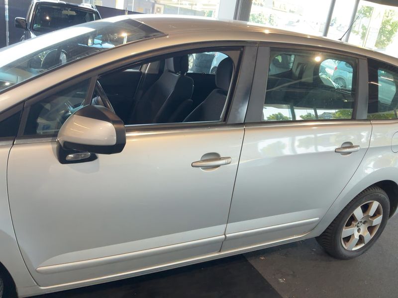 Peugeot 5008 1.6 Active — zdjęcie 4