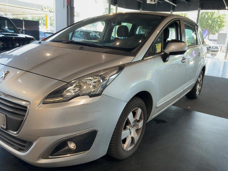 Peugeot 5008 1.6 Active — zdjęcie 2