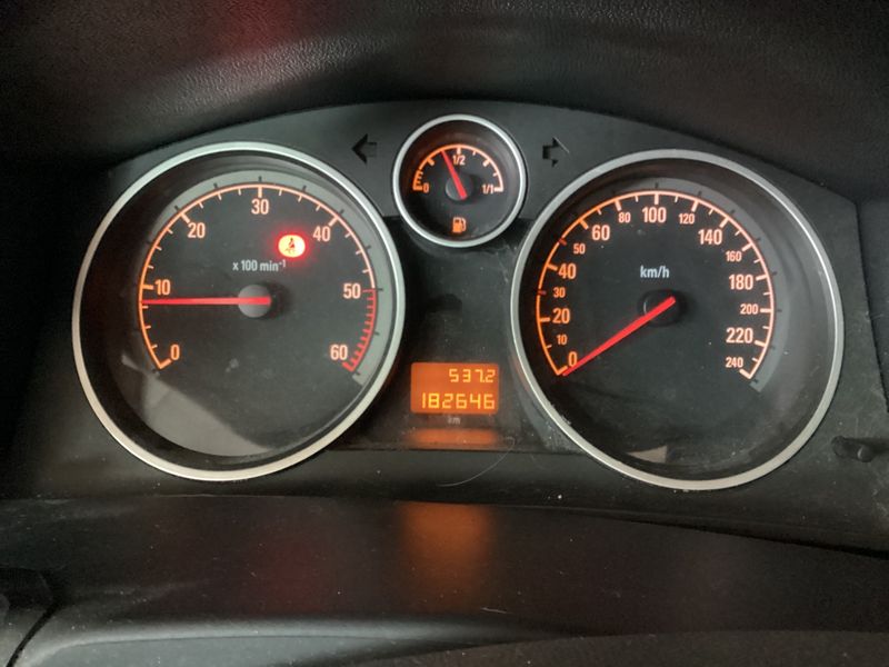 Opel Astra 1.7 CDTI Enjoy — zdjęcie 4
