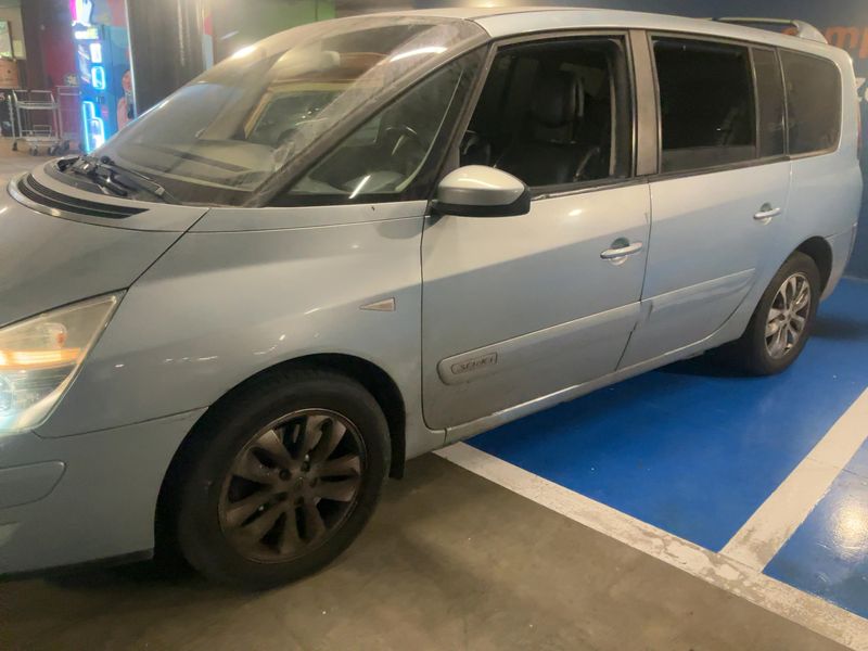 Renault Grand Espace 3.0 dCi Espace Privilege — zdjęcie 2