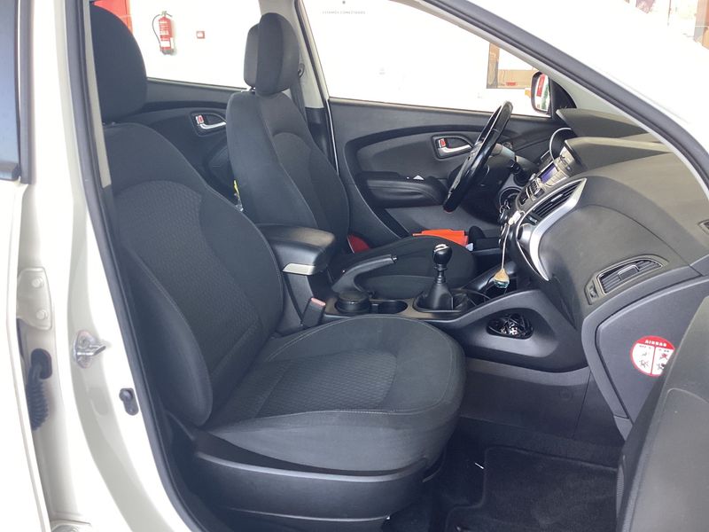 Hyundai ix35 1.7 CRDi Tecno 2WD 2013 – снимка 16