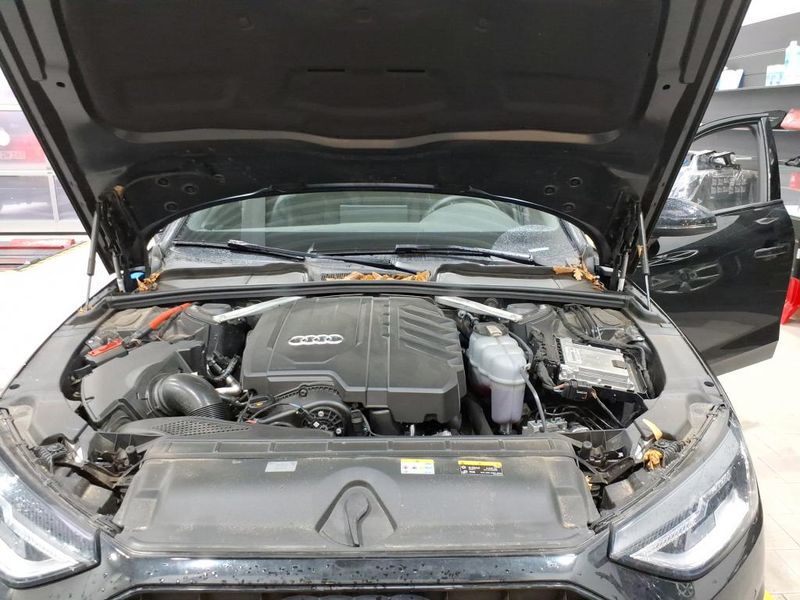 Audi A4 35 TFSI Mild-Hybrid advanced — zdjęcie 8