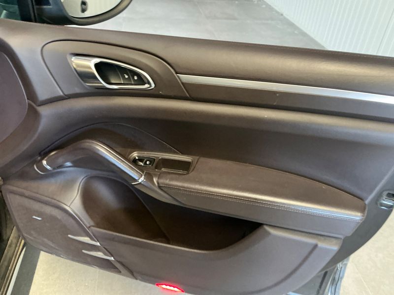 Porsche Cayenne S Diesel 2013 – снимка 35