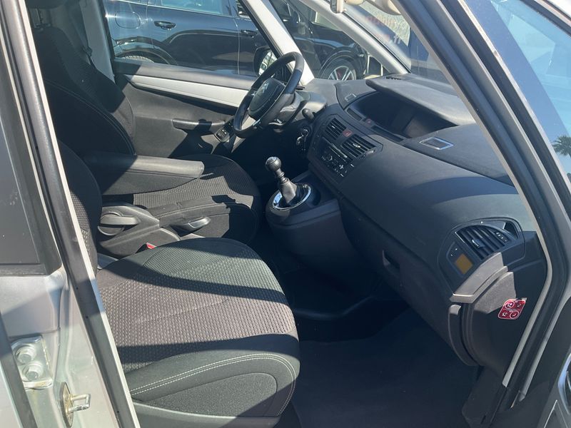 Citroen C4 Picasso 1.6 HDi Millenium 2012 – снимка 3