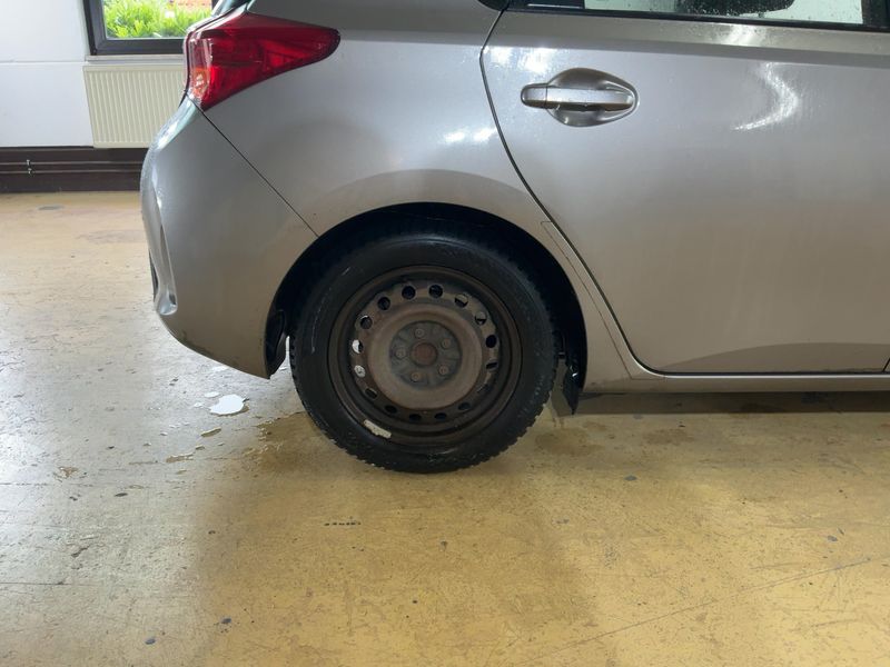 Toyota Auris 1.4 Turbodiesel Cool 2014 – снимка 9